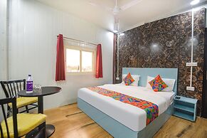 Via Red Apple Greater Kailash