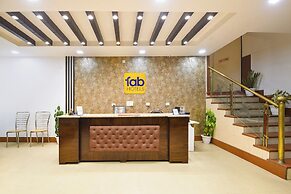Fabhotel Golden Palm