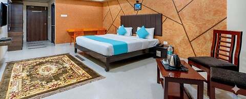 Fabhotel D Grand