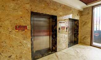 Fabhotel D Grand