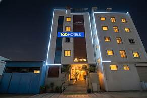 Fabhotel Mio