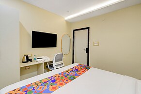 Fabhotel Mio