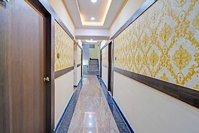 Fabhotel Asian International