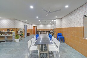 Fabhotel Aashray