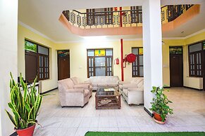 Fabhotel Surya Palace 1