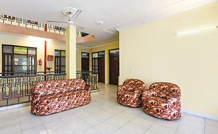 Fabhotel Surya Palace 1