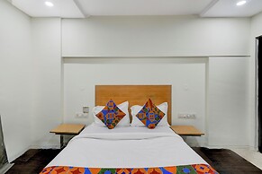 Fabhotel Veda Inn