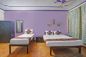 Fabhotel Golden Horizon
