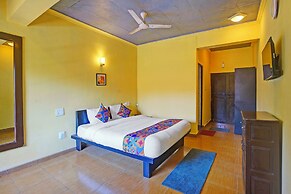 Fabhotel Golden Horizon