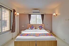 Fabhotel Panchsheel Crown