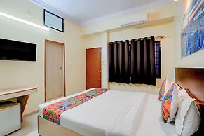 Fabhotel Madhura Residency