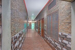 Fabhotel Jyotish Bhawan