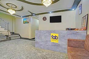 Fabhotel The Taj Majestic