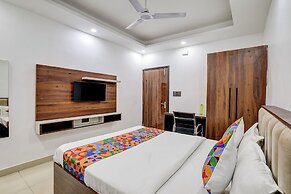 Fabhotel Groom Room