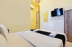Fabhotel Freedom Star