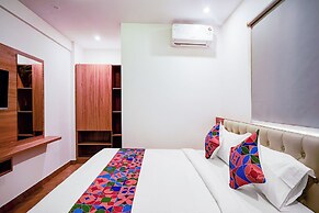 Fabhotel Sk Oak Suites