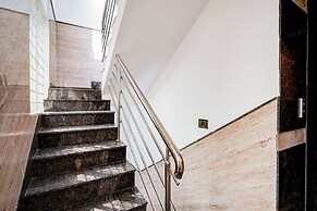 Fabhotel Sk Oak Suites