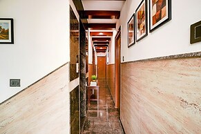 Fabhotel Sk Oak Suites