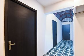 Fabhotel South Paradise