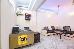 Fabhotel South Paradise
