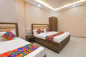 Fabhotel Kanchan Palace