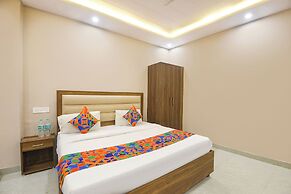 Fabhotel Kanchan Palace