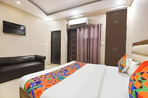 Fabhotel Kanchan Palace