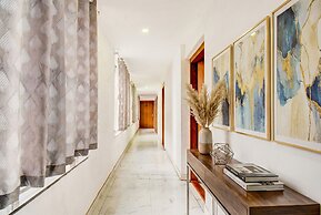 Fabhotel Sai Executive