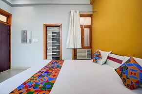 Fabhotel Sunshine Inn