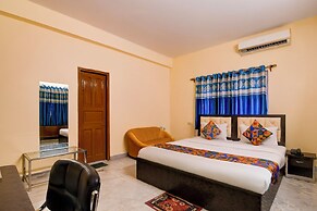 Fabhotel Samanta