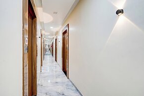 Fabhotel Lake View I