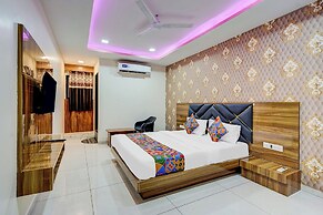 Fabhotel Lake View I