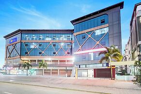 Fabhotel Lake View I
