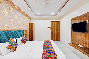 Fabhotel Lake View I