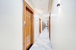 Fabhotel Lake View I