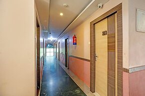 Fabhotel Tanvi Grand