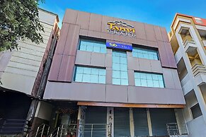 Fabhotel Tanvi Grand