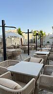 Azard Hotel