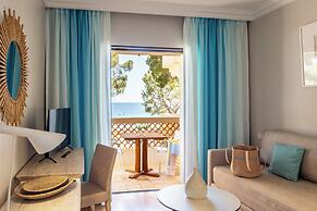 Hôtel La Pinède Plage