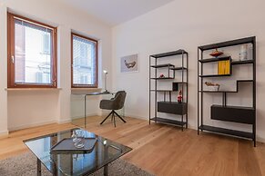Ormea Cobalto Apartment by Wonderful Italy