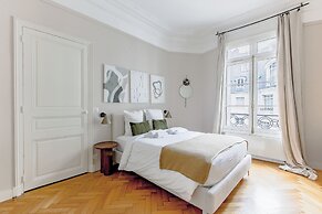Appartement rue de la Pompe