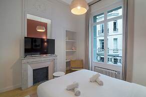 Appartement rue de la Pompe