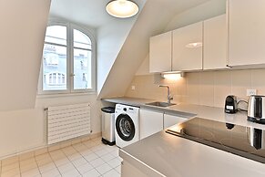 Appartement rue de la Pompe