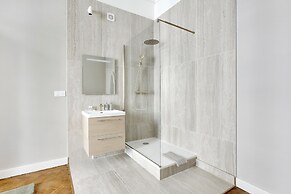 Appartement rue de la Pompe