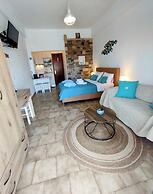 ILIOPOULOS Apartments