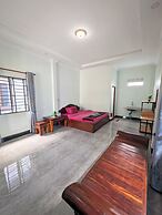 AHHA Bungalow Kampot