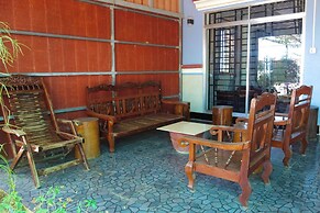 AHHA Bungalow Kampot