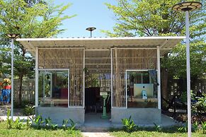 AHHA Bungalow Kampot