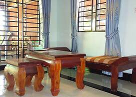 AHHA Bungalow Kampot