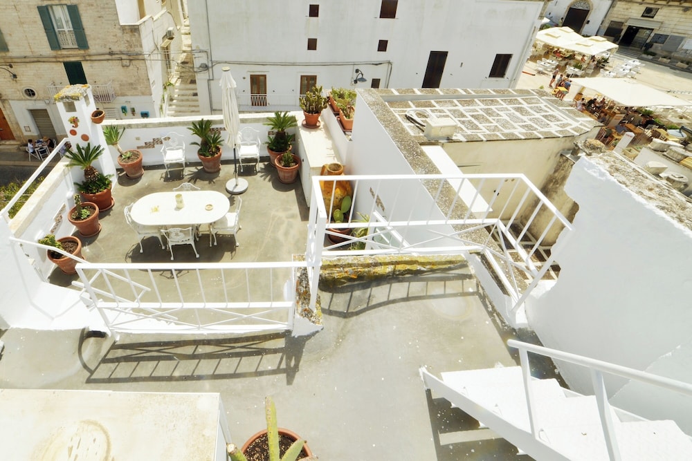 Terrazza Pilli by Wonderful Italy